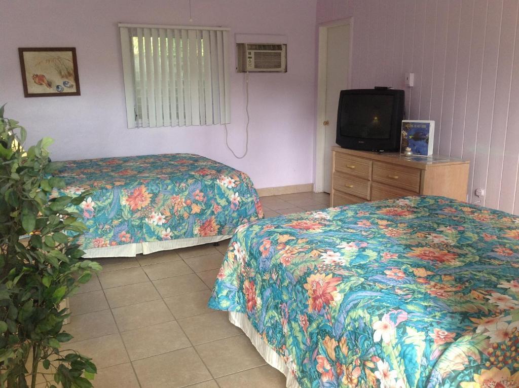 Seafarer Key Largo Resort And Beach Oda fotoğraf